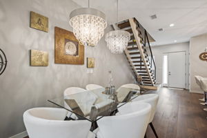 357 7th St S, St. Petersburg, FL 33701, USA Photo 16