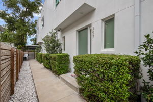 357 7th St S, St. Petersburg, FL 33701, USA Photo 4