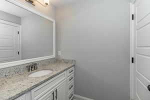 Full Bath 4 - Jack & Jill
