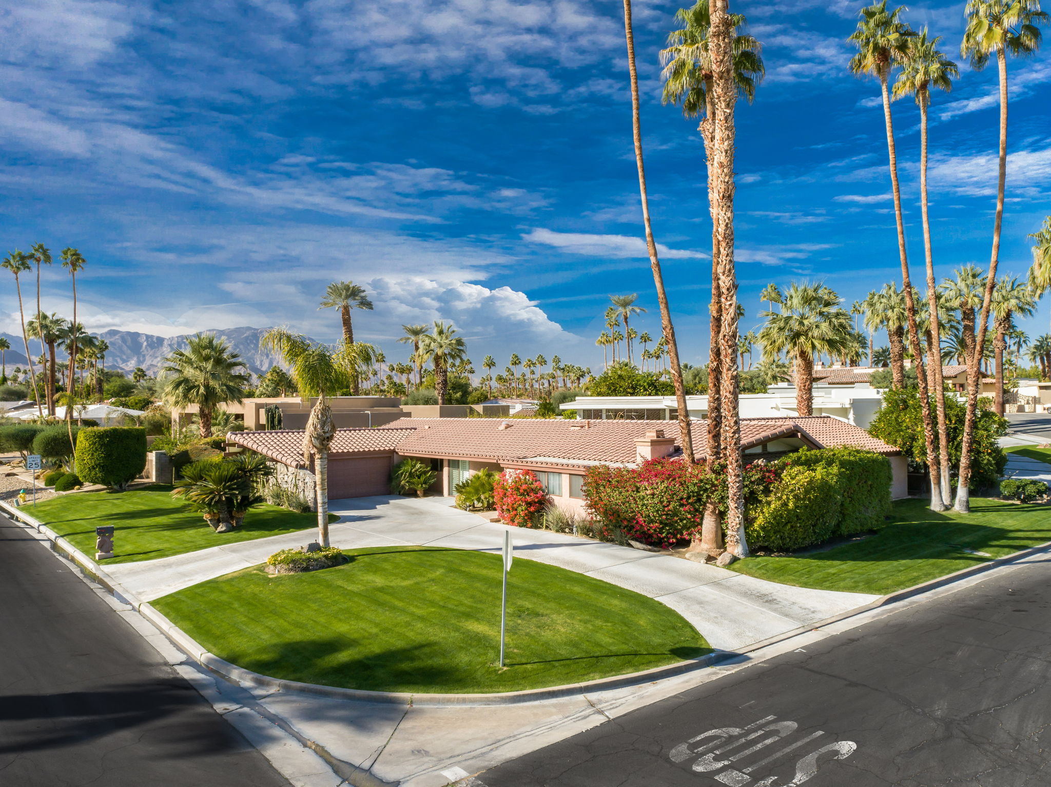 76430 Fairway Dr, Indian Wells, CA 92210, US Photo 4