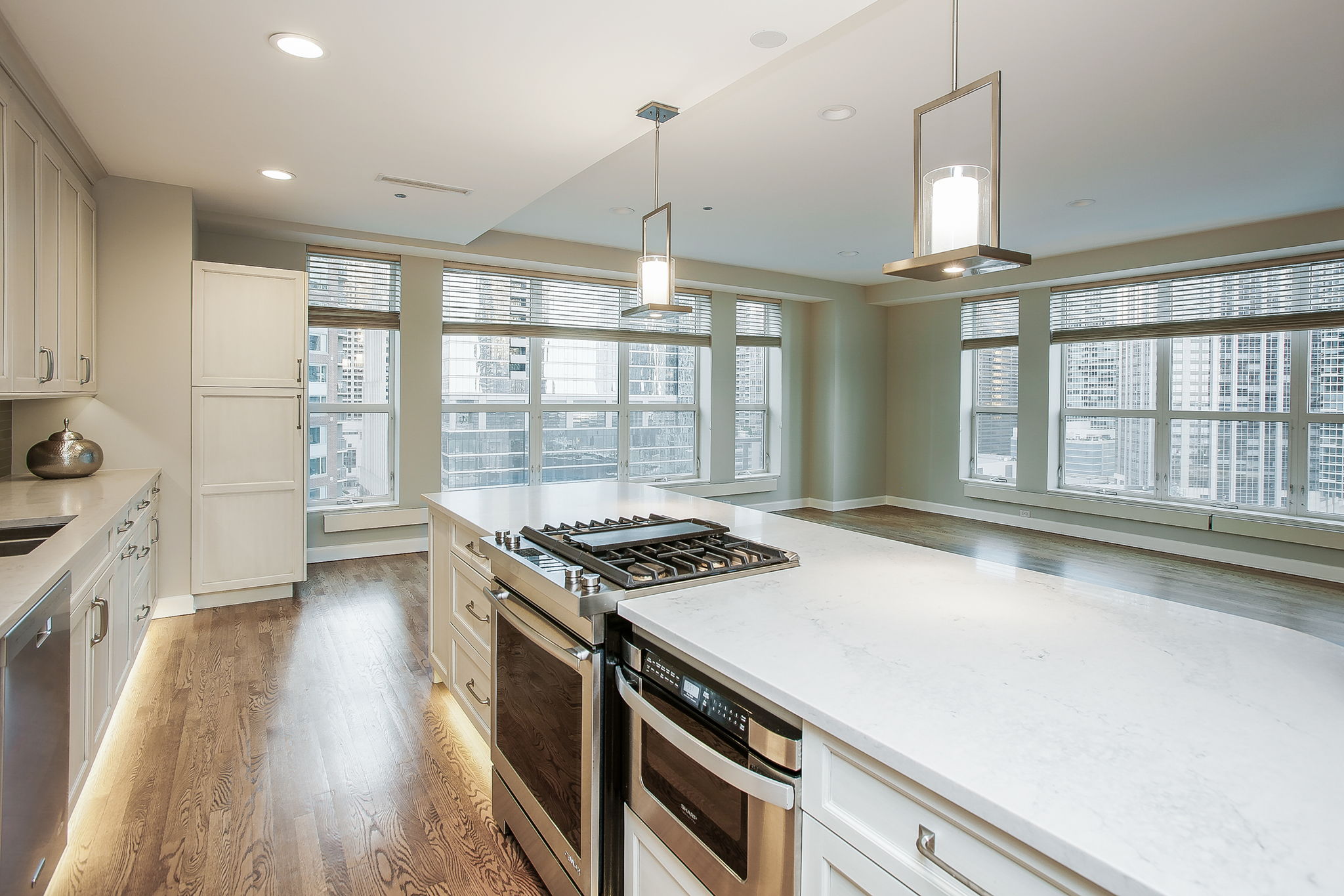 415 E North Water St unit 1806, Chicago, IL 60611, US Photo 17