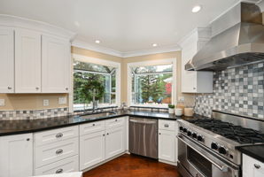 1743 Oro Valley Cir, Walnut Creek, CA 94596, USA Photo 9