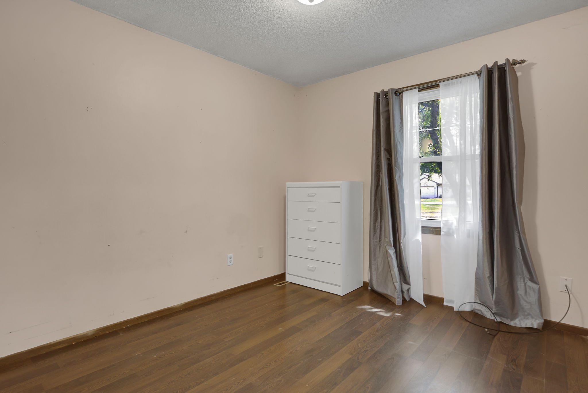 14946 Echo Way, Apple Valley, MN 55124, US Photo 11