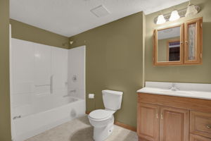 14946 Echo Way, Apple Valley, MN 55124, US Photo 15