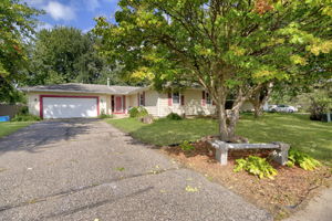 14946 Echo Way, Apple Valley, MN 55124, US Photo 0