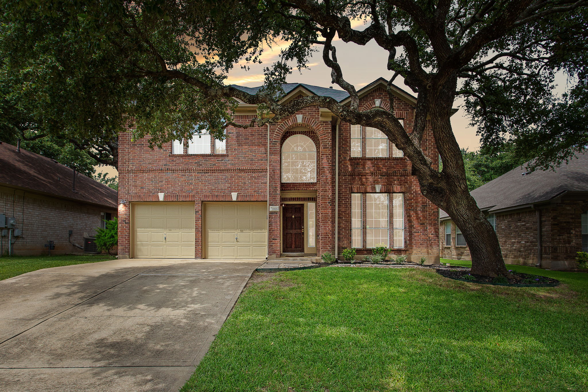 1816 Paradise Ridge Dr, Round Rock, TX 78665, USA