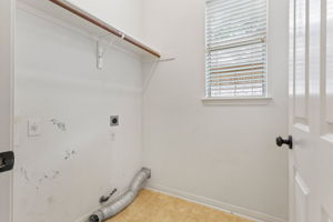 1816 Paradise Ridge Dr, Round Rock, TX 78665, USA Photo 17