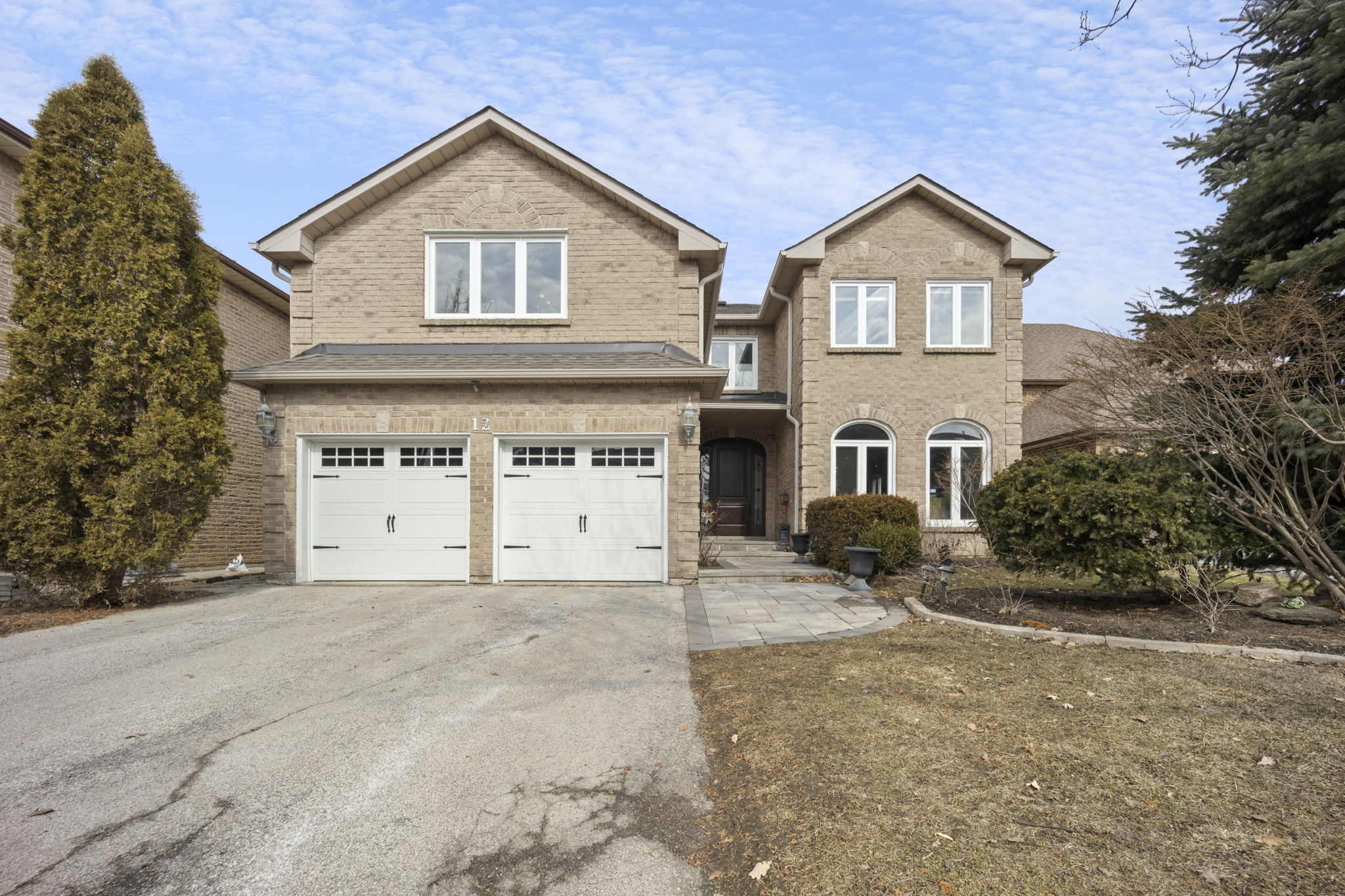 12 Cygnus Dr, Richmond Hill, ON L4C 8P2, CA Photo 1