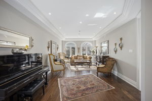 12 Cygnus Dr, Richmond Hill, ON L4C 8P2, CA Photo 4