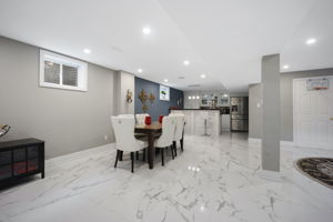 12 Cygnus Dr, Richmond Hill, ON L4C 8P2, CA Photo 7