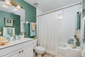 300 Robin Hood Cir Unit 101, Naples, FL 34104, US Photo 14