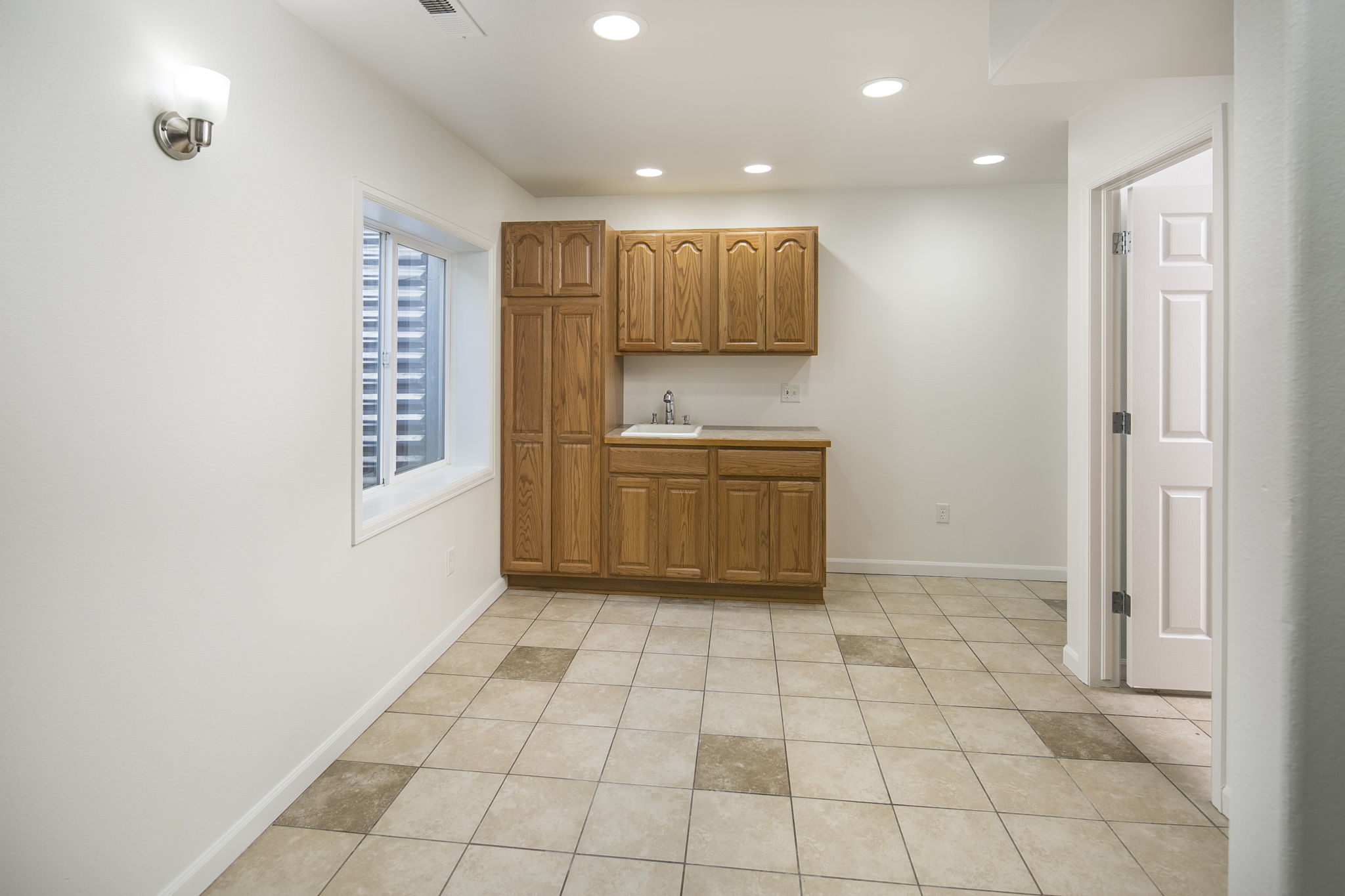 1907 Green Wing Dr, Johnstown, CO 80534 Longs Peak Media