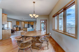 Kitchen/Eating Area