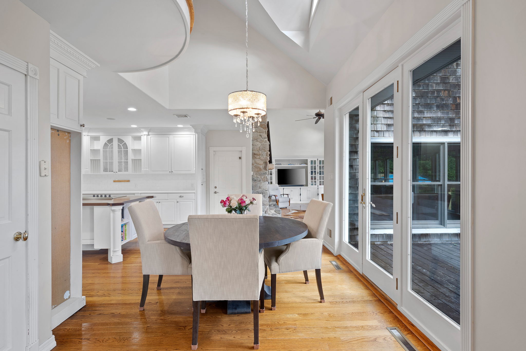 8 Spring Hollow Rd, Centerport, NY 11721, US Photo 24