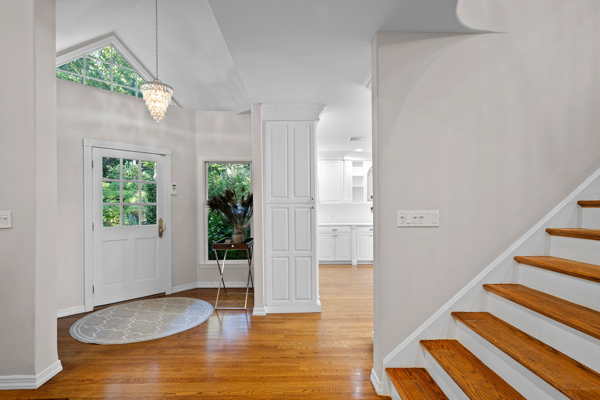 8 Spring Hollow Rd, Centerport, NY 11721, US Photo 4