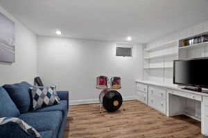 8 Spring Hollow Rd, Centerport, NY 11721, US Photo 41