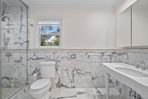 8 Spring Hollow Rd, Centerport, NY 11721, US Photo 38