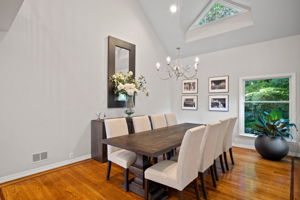 8 Spring Hollow Rd, Centerport, NY 11721, US Photo 4