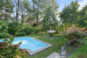 8 Spring Hollow Rd, Centerport, NY 11721, US Photo 42