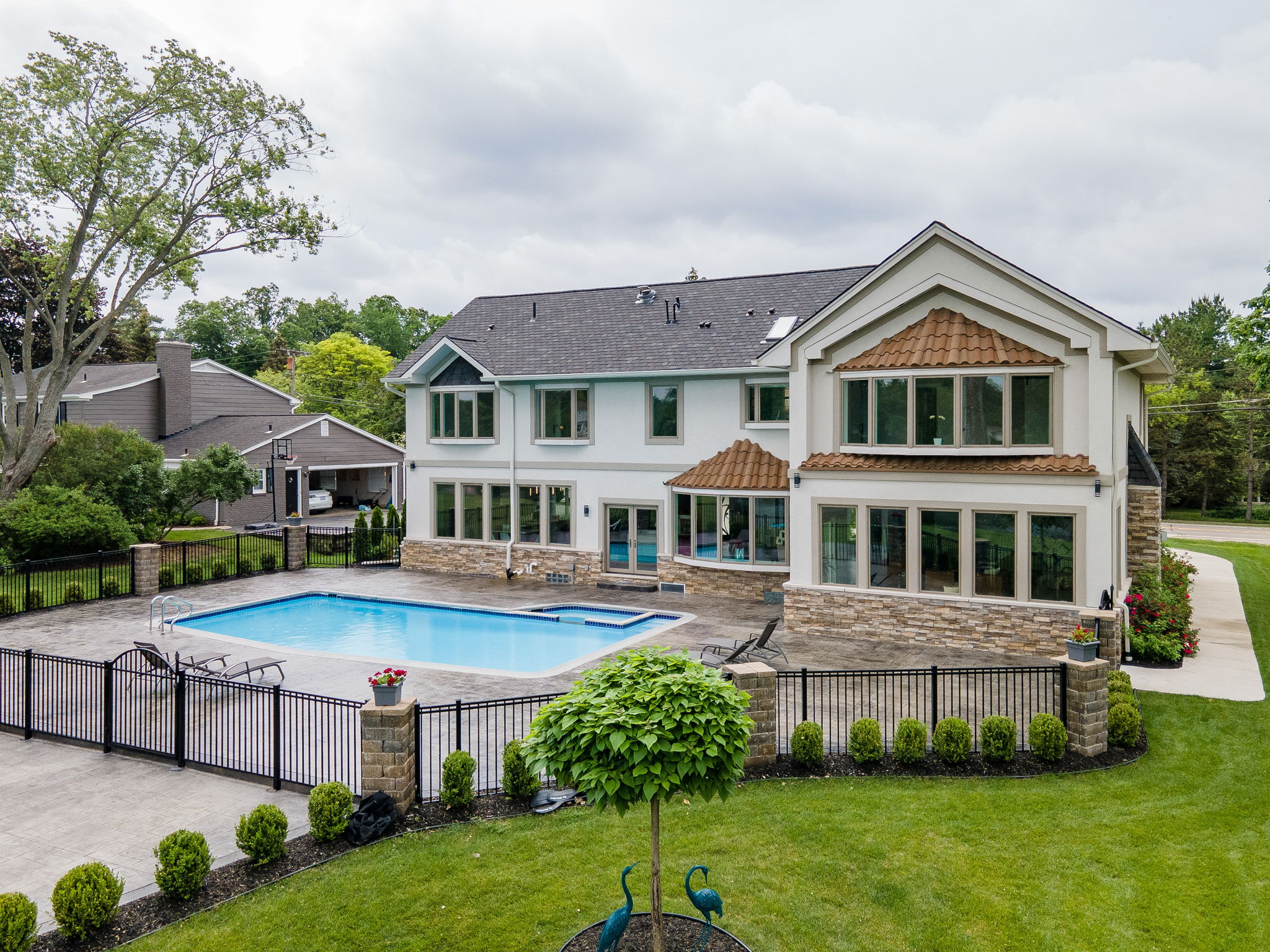 4732 Walnut Lake Rd, Bloomfield Hills, MI 48301, US Photo 67