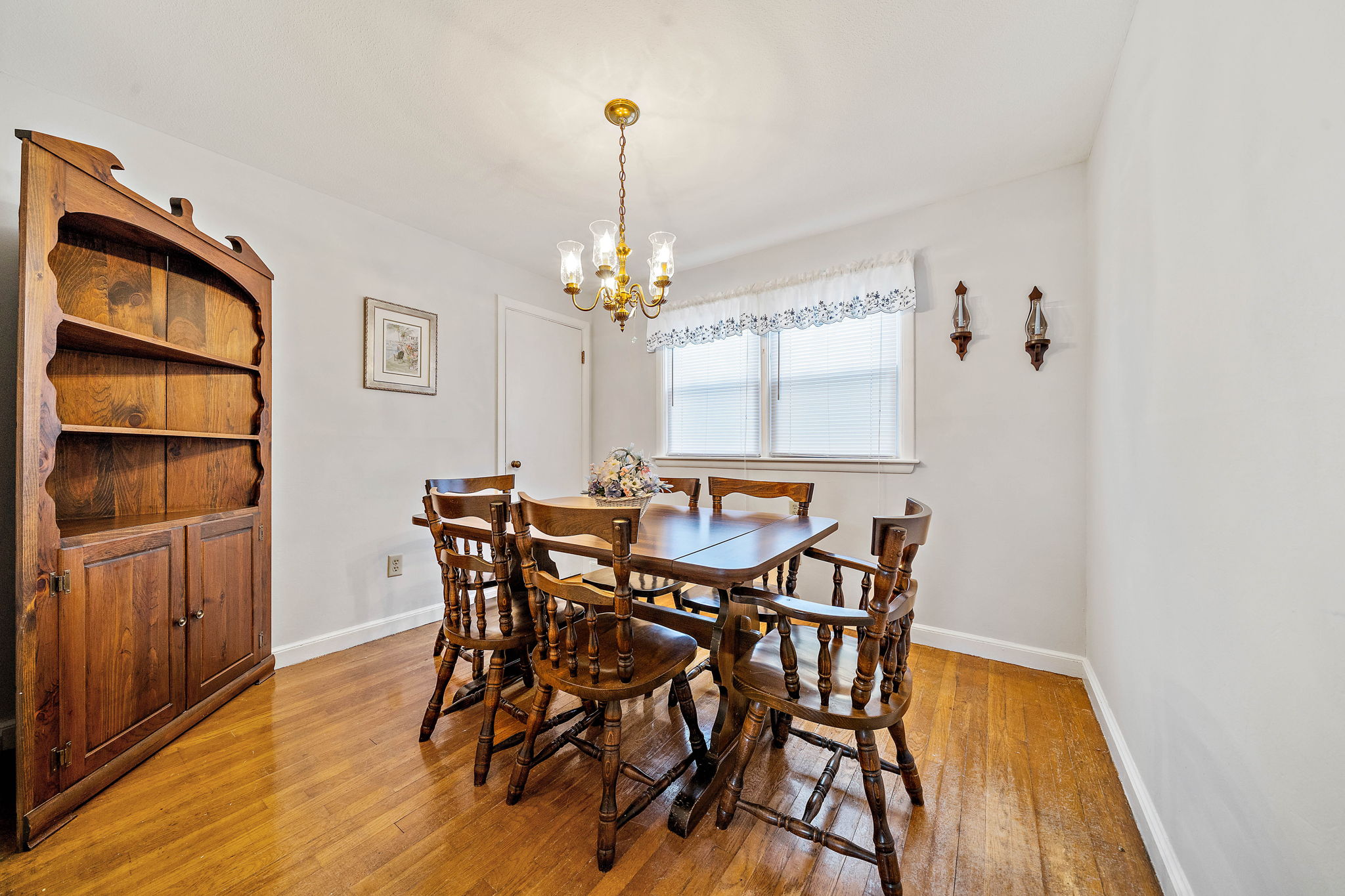 490 Pond St, Braintree, MA 02184 TMRE Photography