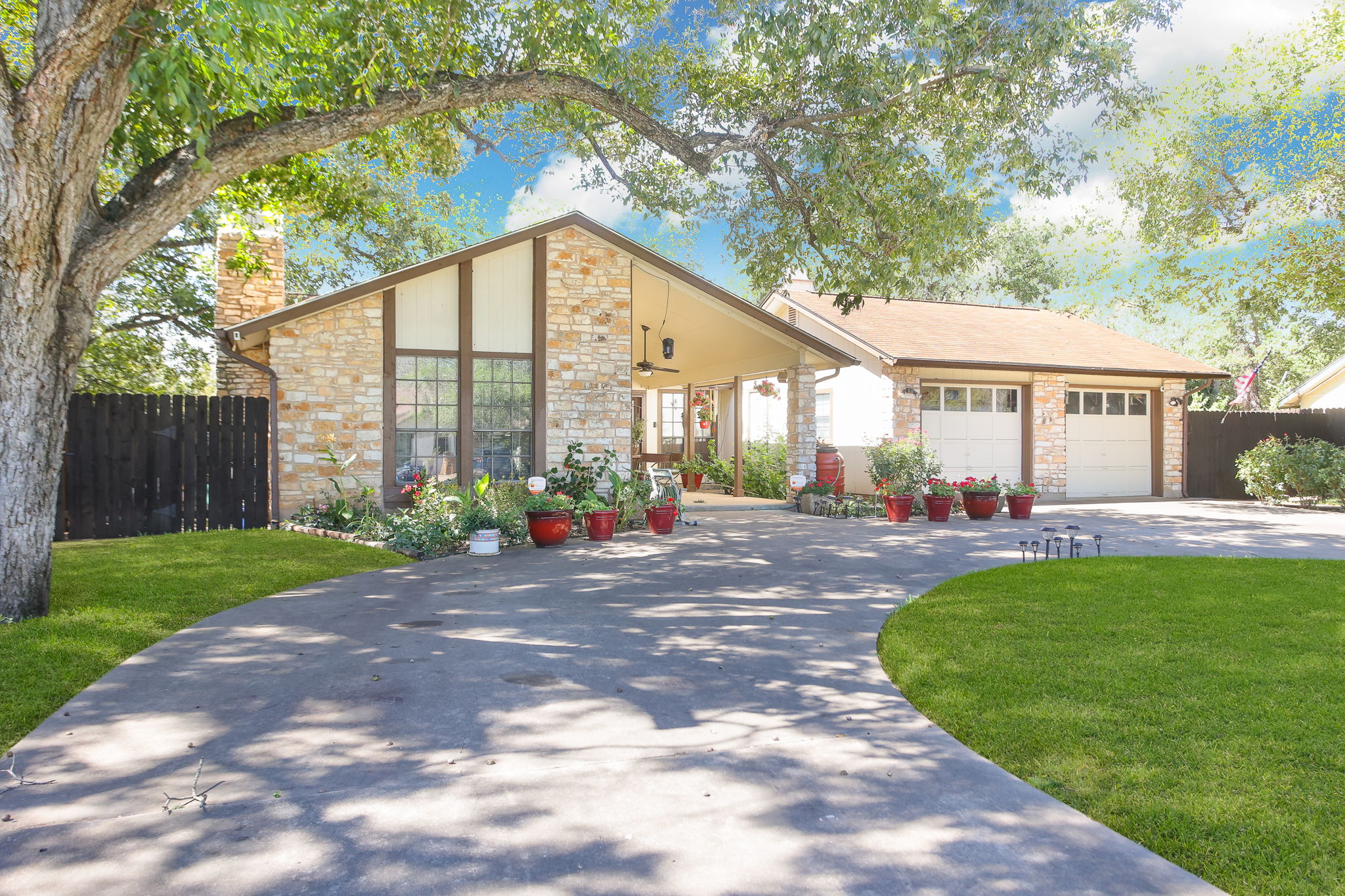 12302 Burr Ridge Dr, Austin, TX 78729, USA Photo 2