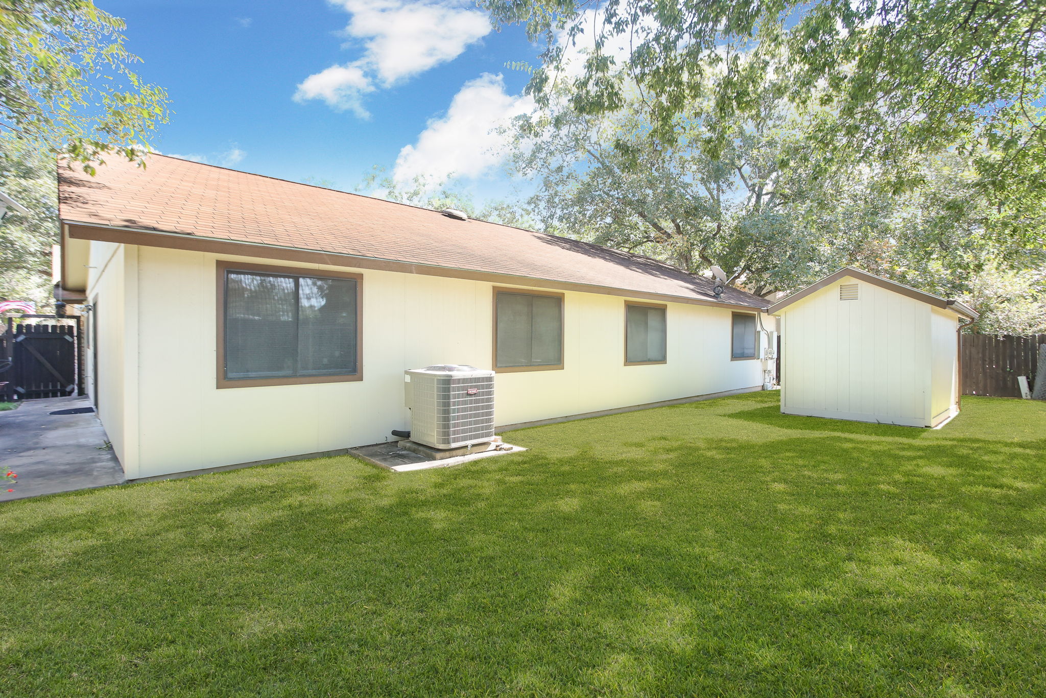 12302 Burr Ridge Dr, Austin, TX 78729, USA Photo 29