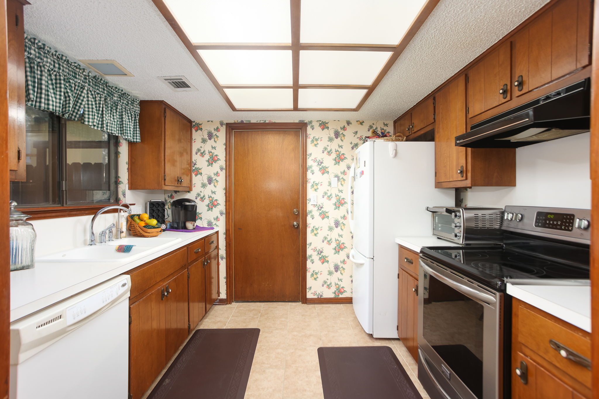 12302 Burr Ridge Dr, Austin, TX 78729, USA Photo 11