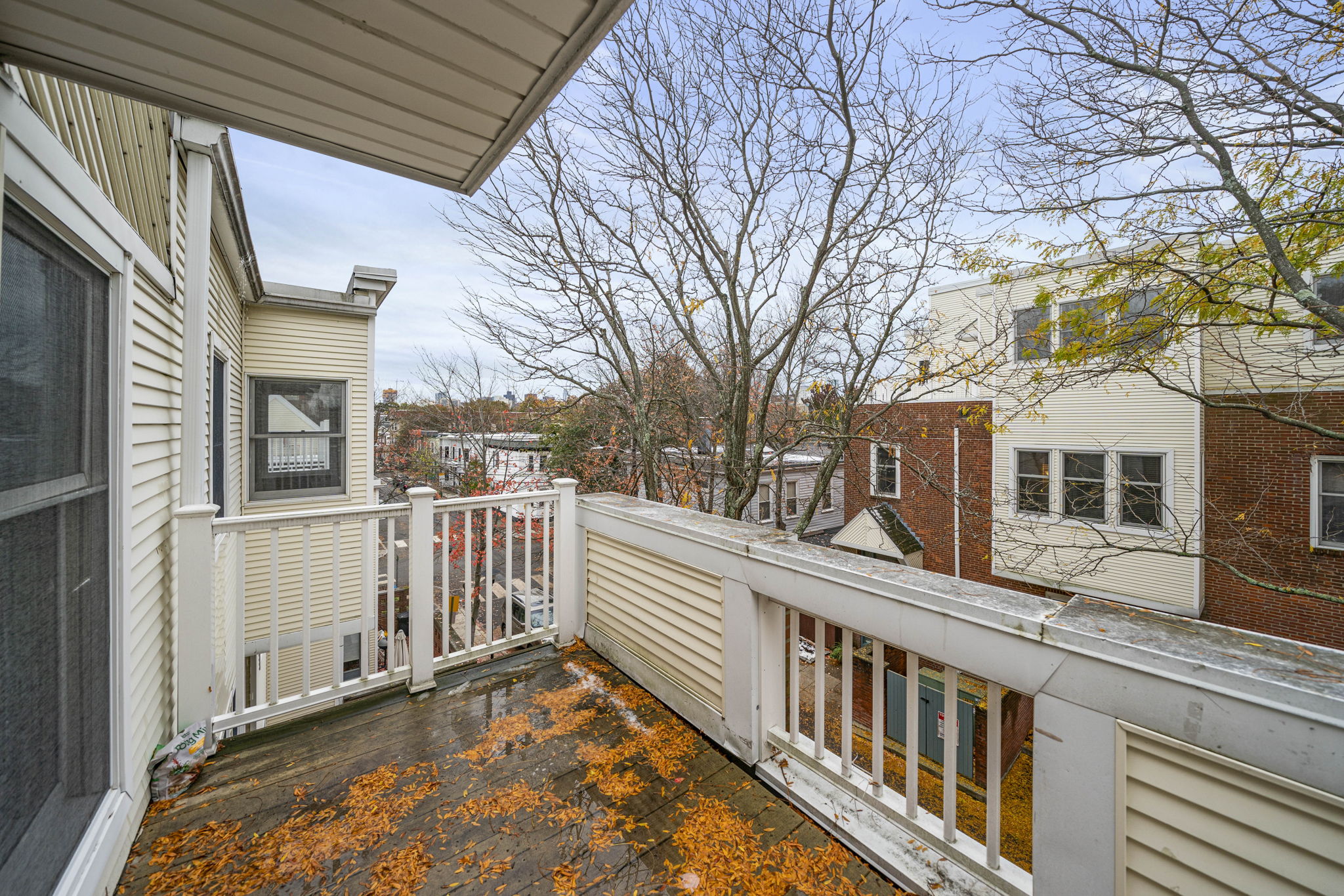 217 Thorndike St, Cambridge, MA 02141 TMRE Photography