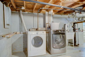 30 Sunny Reach Dr, East Hartford, CT 06118, US Photo 38