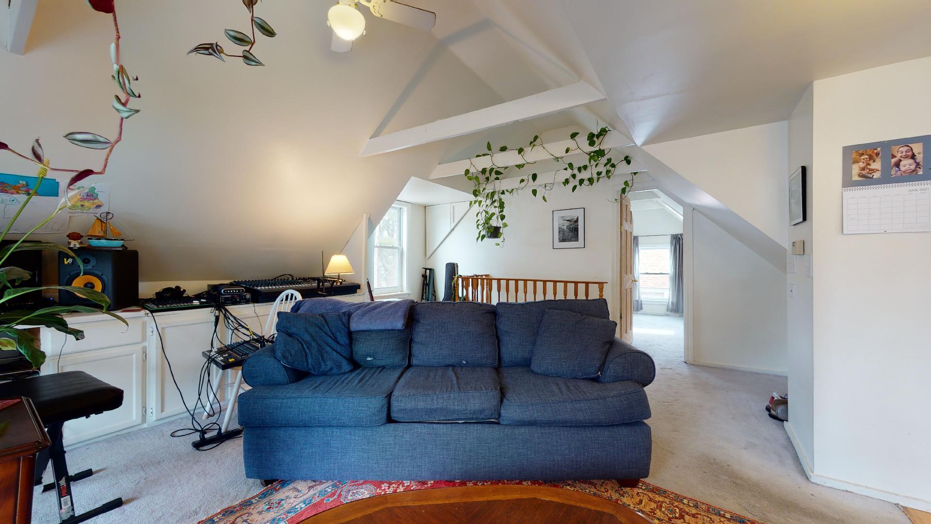 34 Bowker St, Brunswick, ME 04011, USA Photo 8
