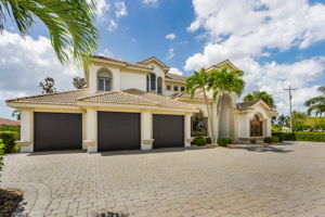 2518 Cape Coral Pkwy W, Cape Coral, FL 33914, US Photo 3