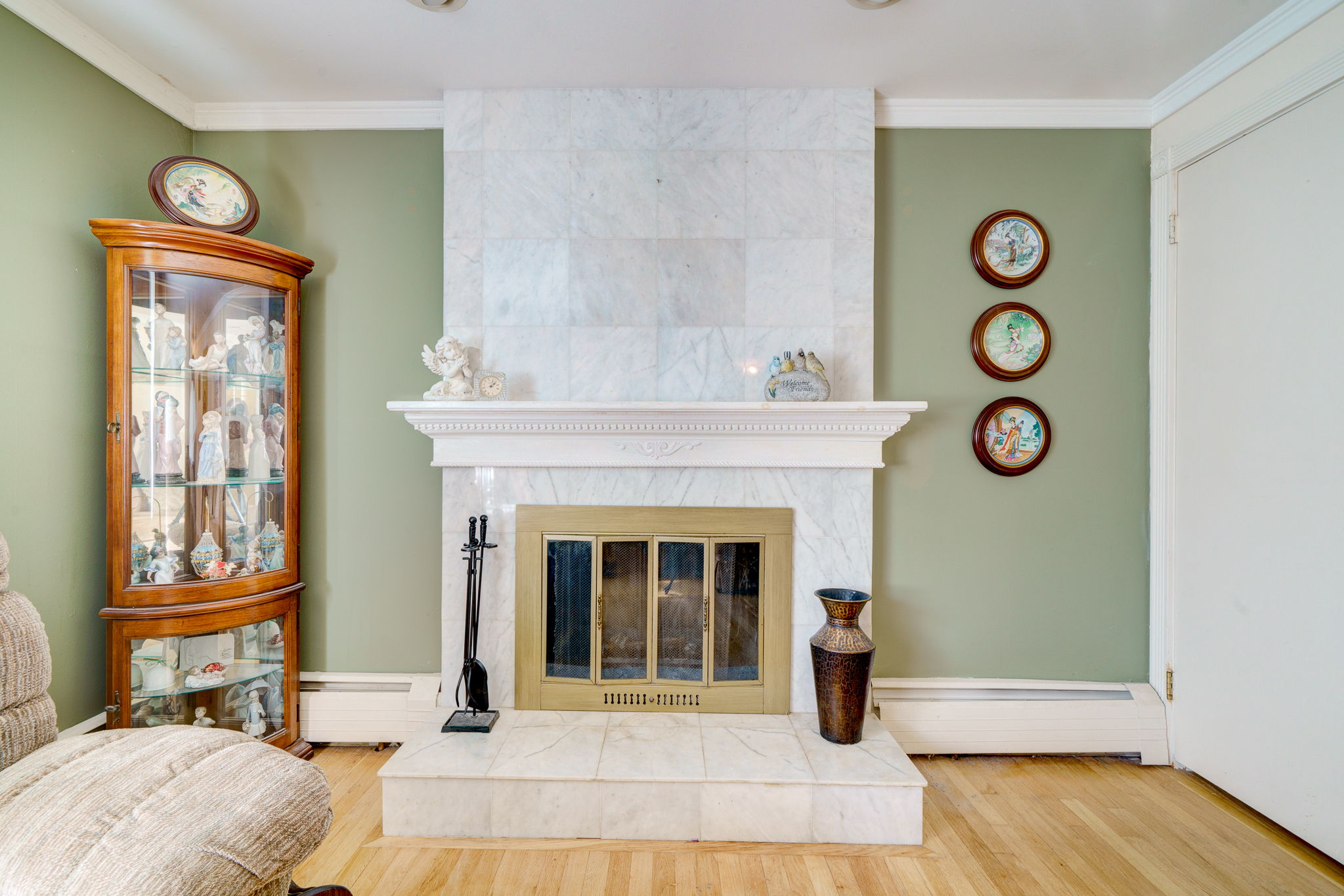 213 Basswood Dr, Middletown, CT 06457 Ed McCullough Photography