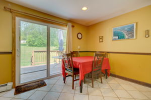 Eating Area. Access to deck