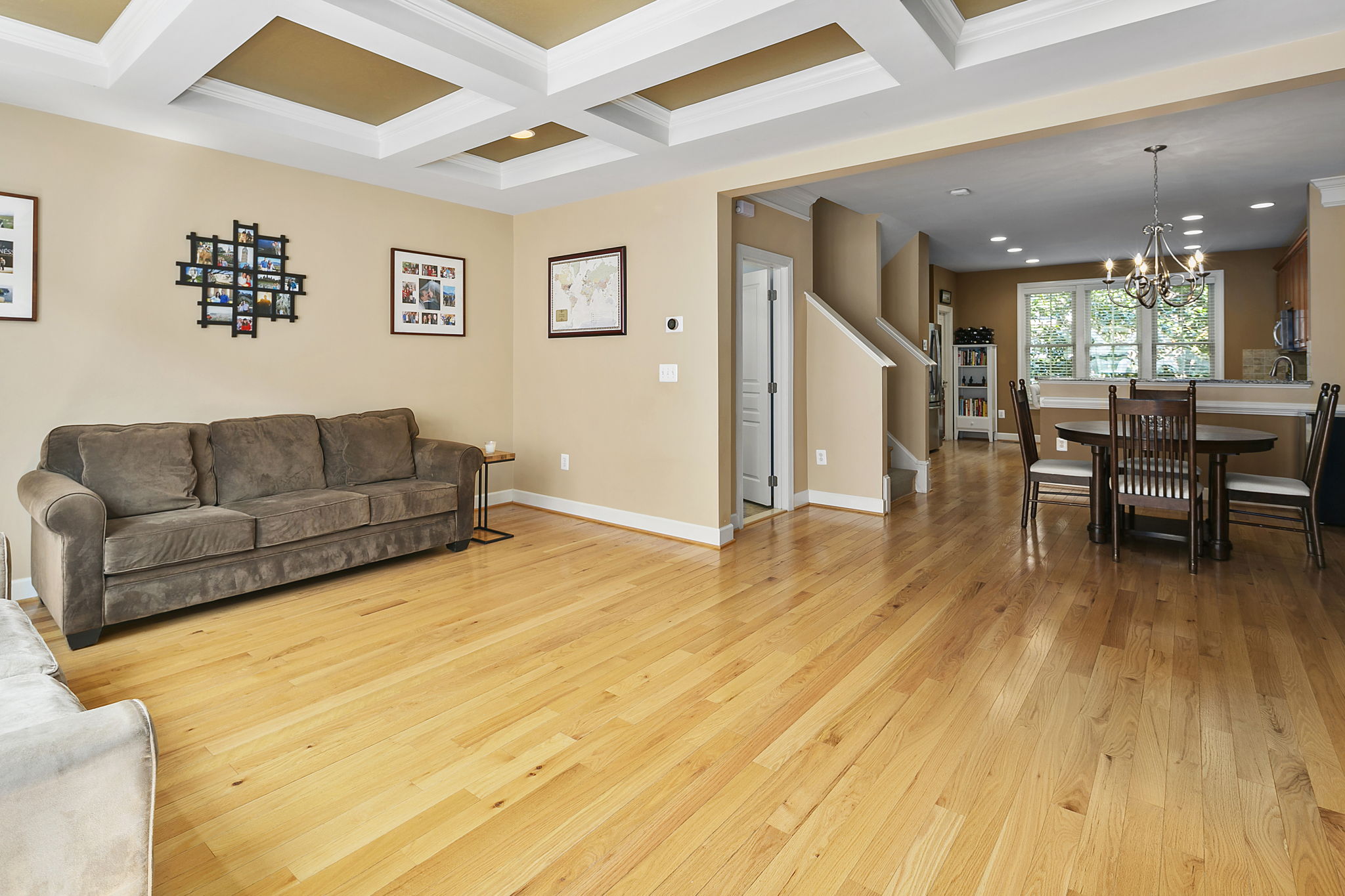 3349 S Kemper Rd, Arlington, VA 22206, USA Photo 19