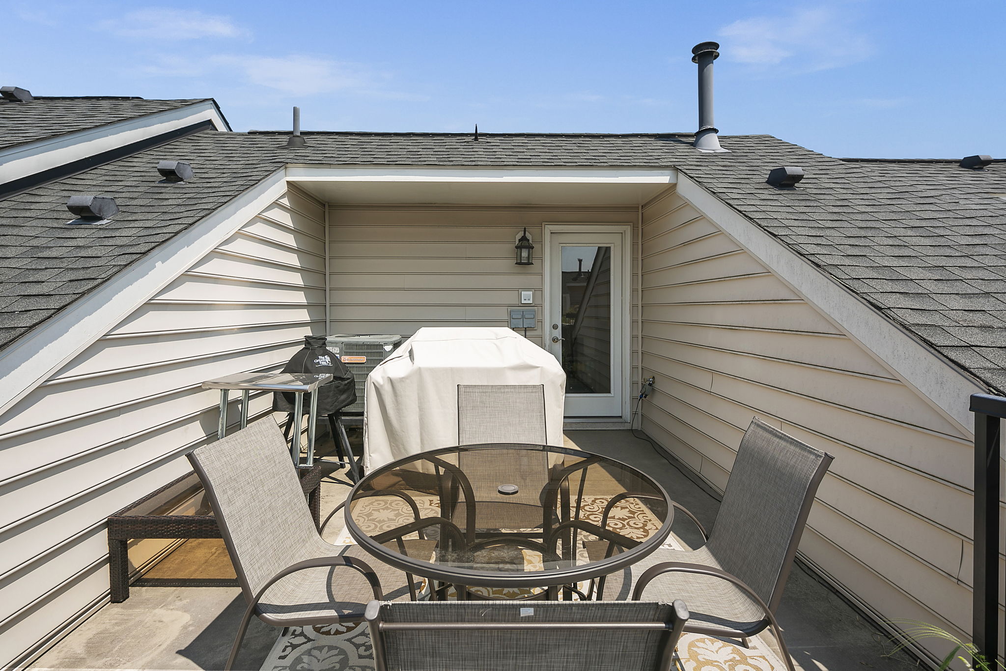 3349 S Kemper Rd, Arlington, VA 22206, USA Photo 35