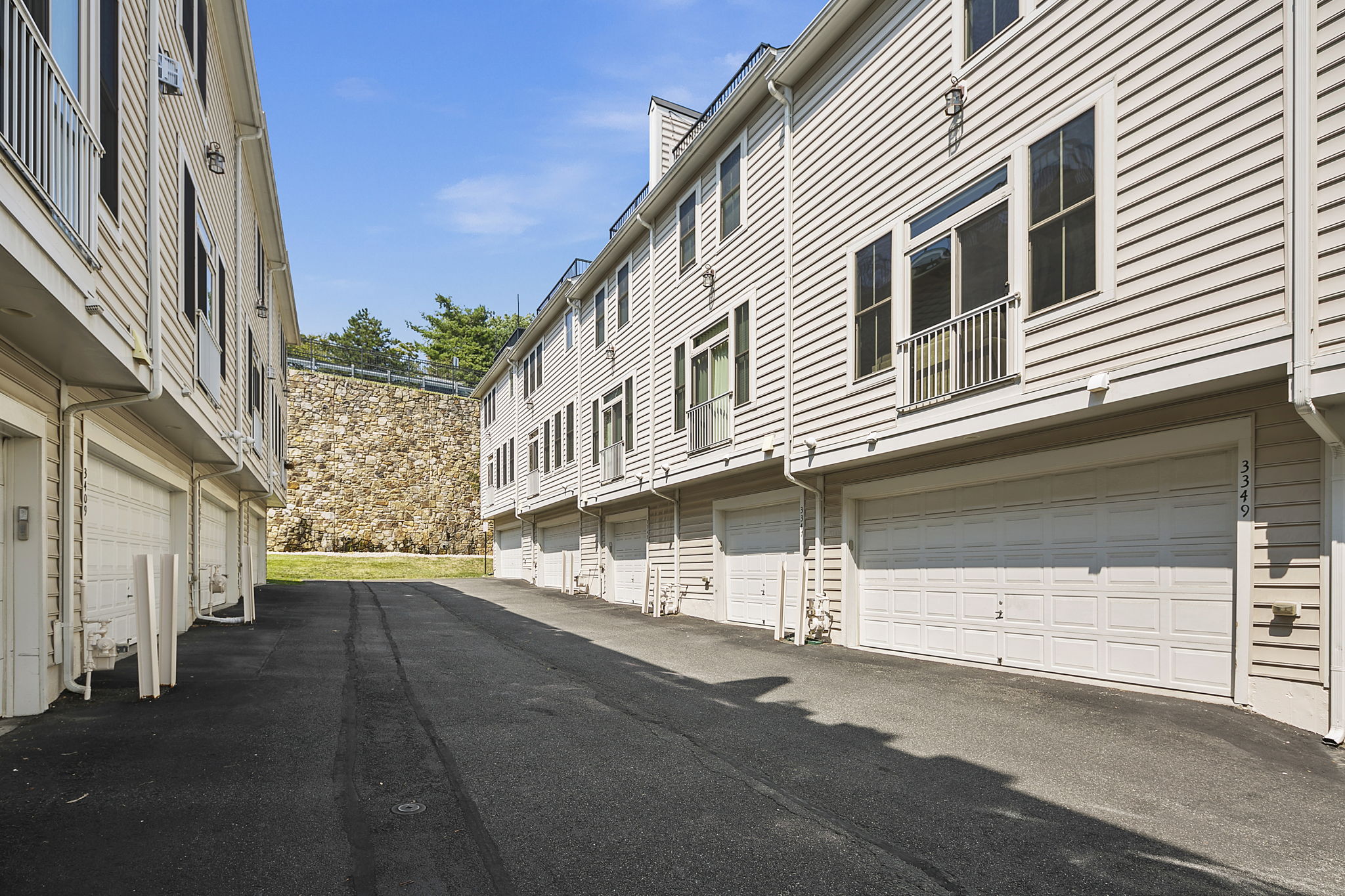 3349 S Kemper Rd, Arlington, VA 22206, USA Photo 41