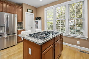 3349 S Kemper Rd, Arlington, VA 22206, USA Photo 11