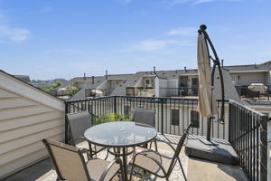 3349 S Kemper Rd, Arlington, VA 22206, USA Photo 33