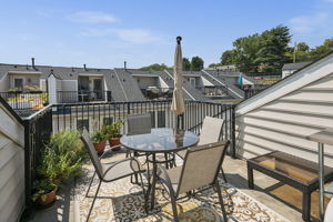 3349 S Kemper Rd, Arlington, VA 22206, USA Photo 32