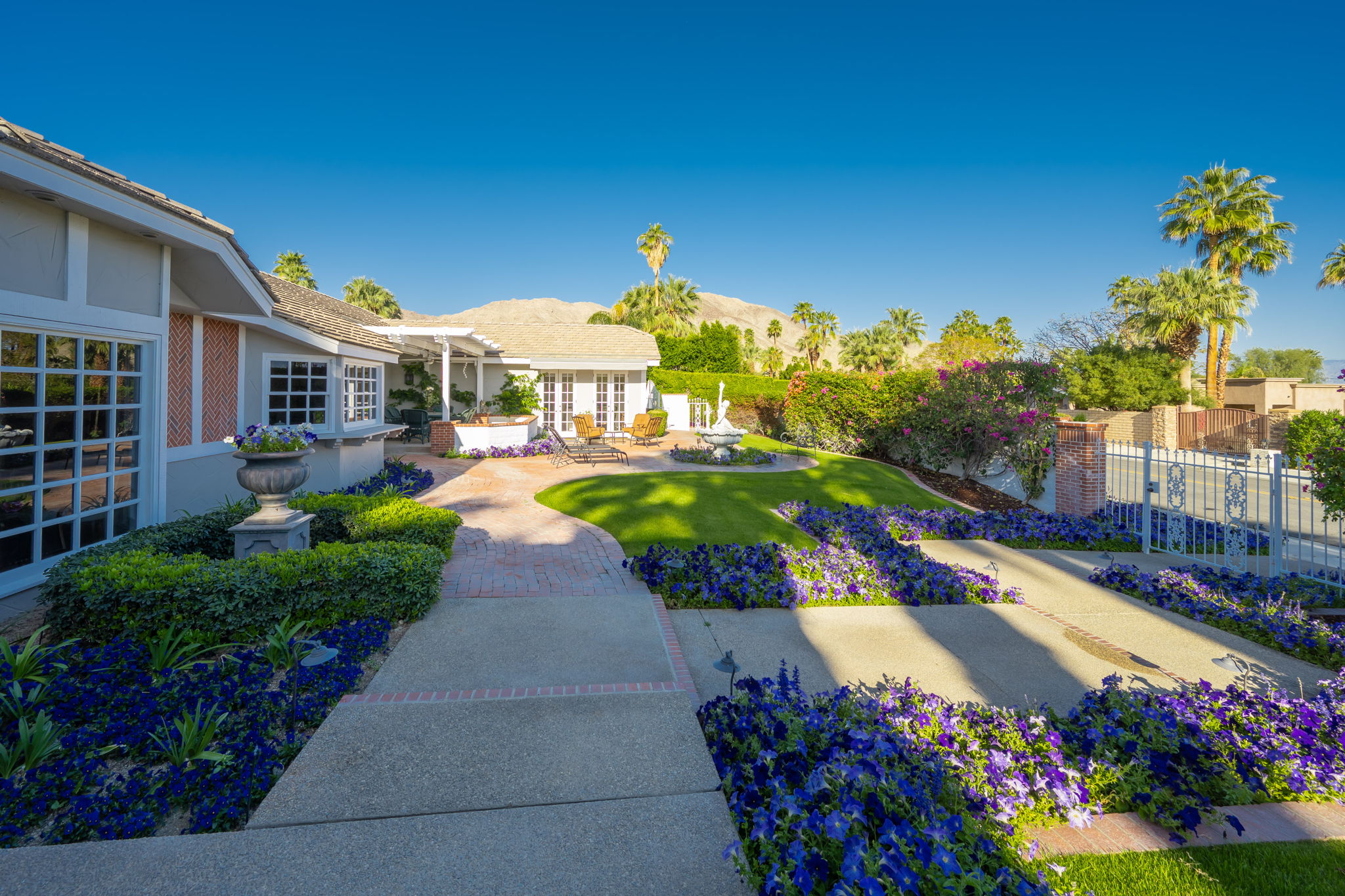 73073 Grapevine St, Palm Desert, CA 92260 One Point Media Group