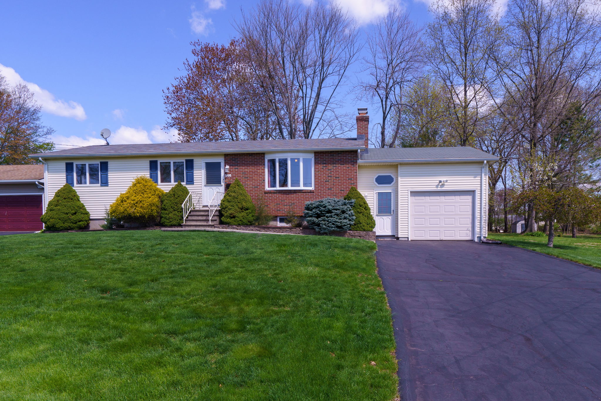 146 Beacon St, Newington, CT 06111 Ed McCullough Photography