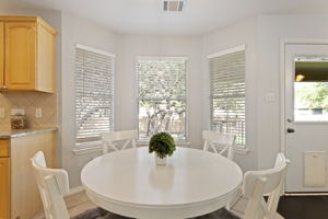 14452 Lilley Brook Cove, Austin, TX 78717, USA Photo 13
