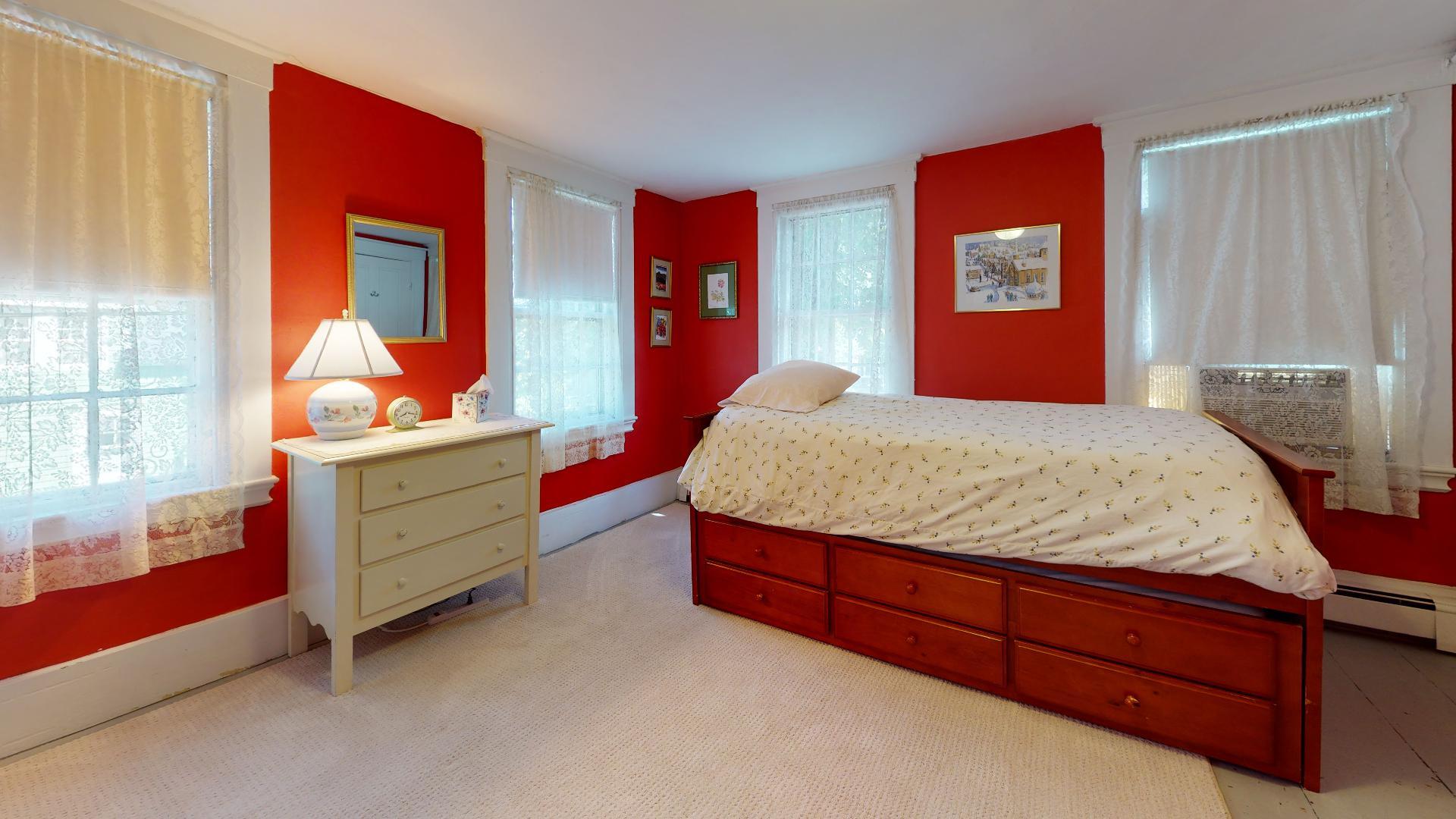 8 Vernon St, Saco, ME 04072, US Photo 30