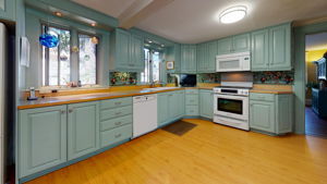 8 Vernon St, Saco, ME 04072, US Photo 13