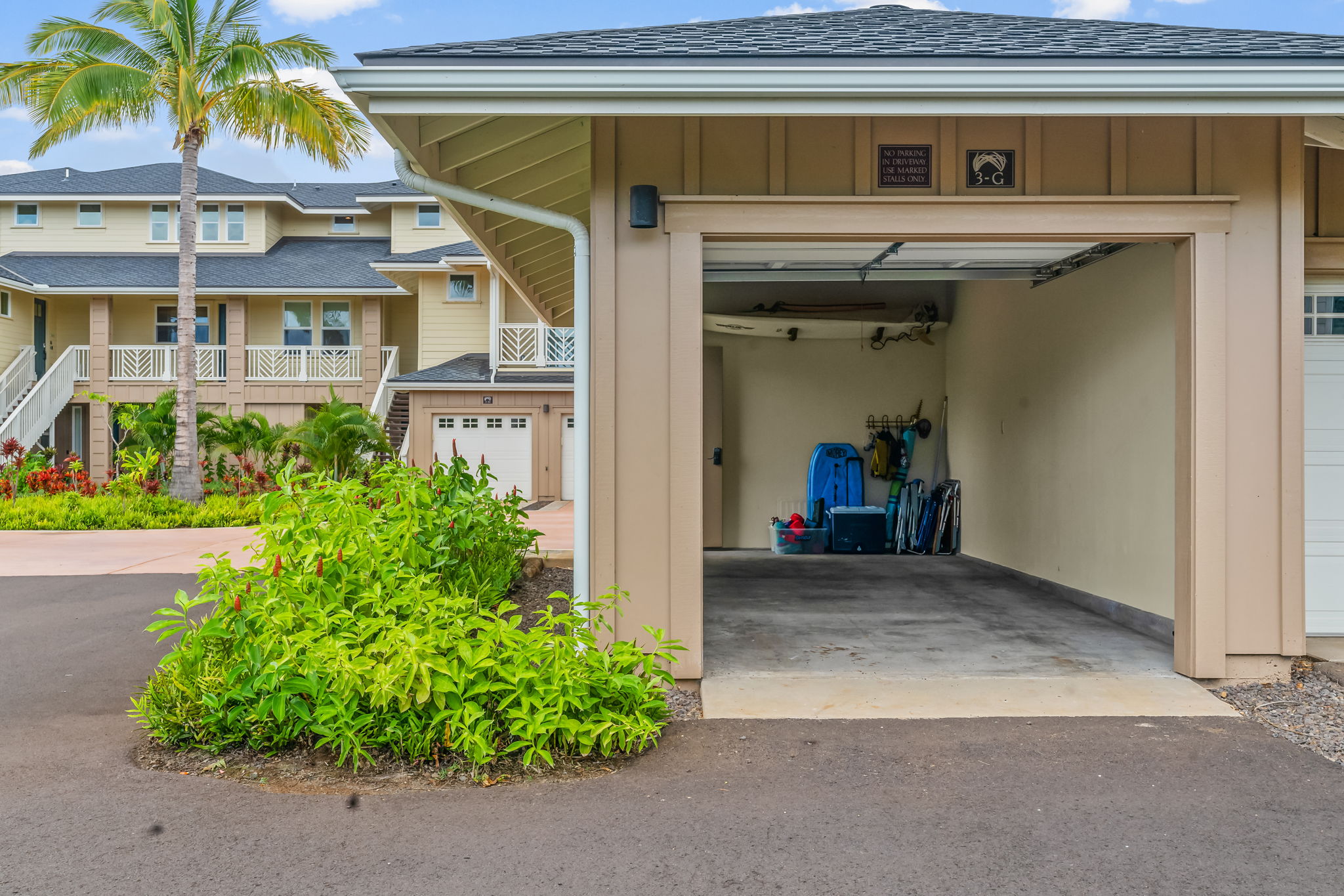 2611 Kiahuna Plantation Dr 3G, Koloa, HI 96756 Kauai Real Estate Media
