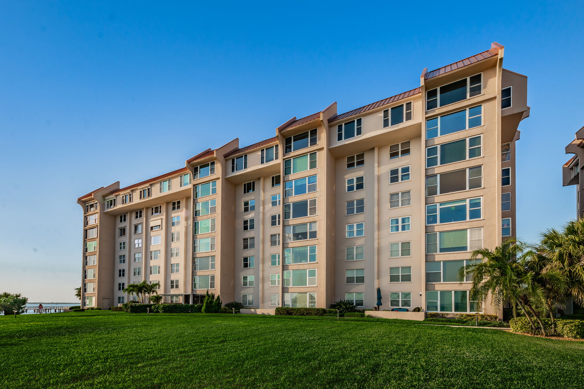 114-634 Rear Exterior1