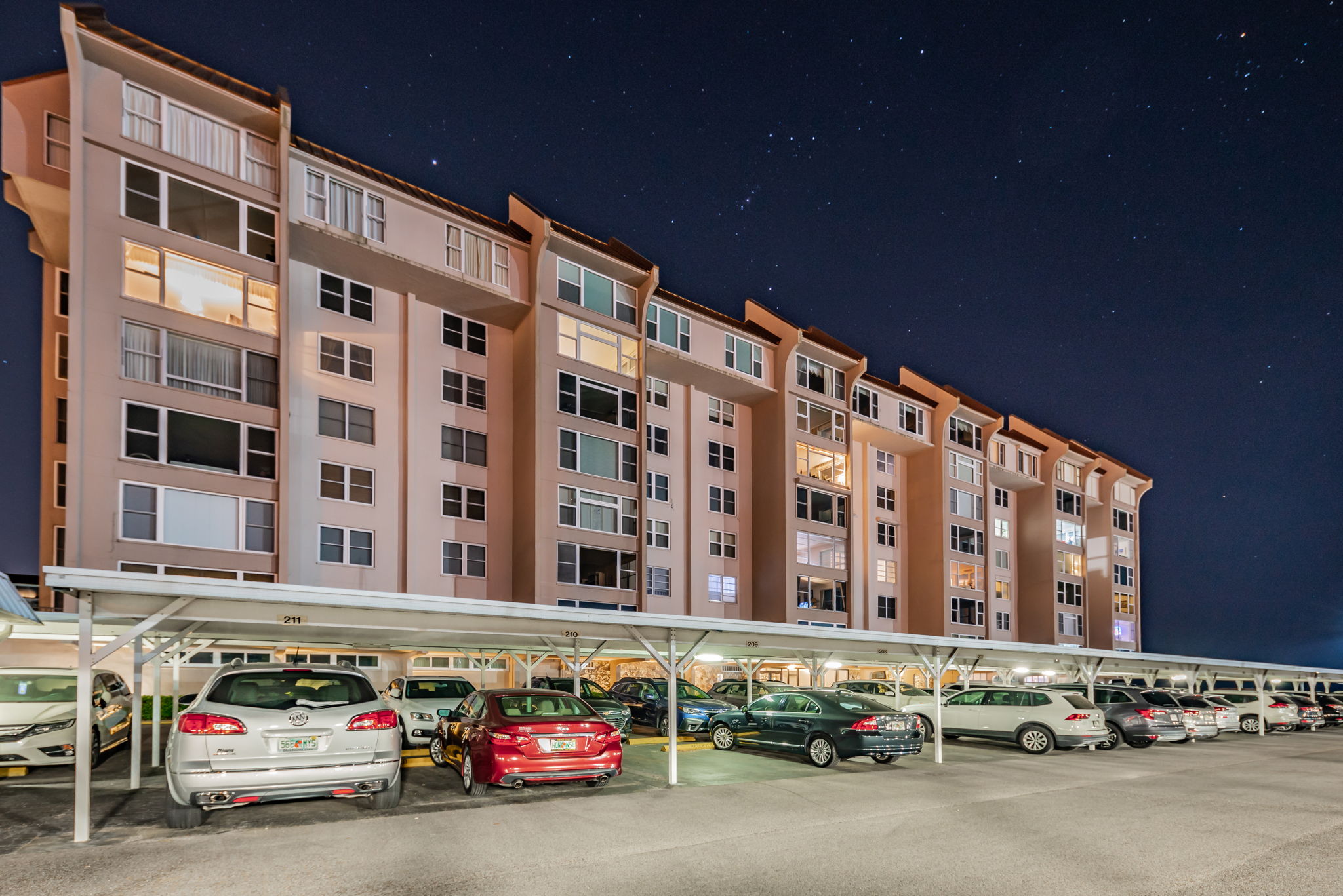 110-634 Front Exterior22