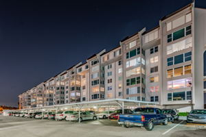 112-634 Front Exterior20