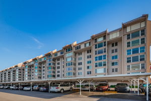 113-634 Front Exterior1